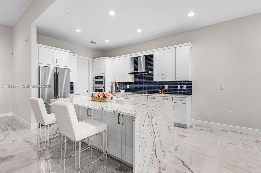 Furnished interior view inside a new home in , Naples (Image 11).