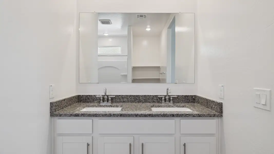 Image 32 of a home in Quail Ranch. Image 32 of a home in Quail Ranch.