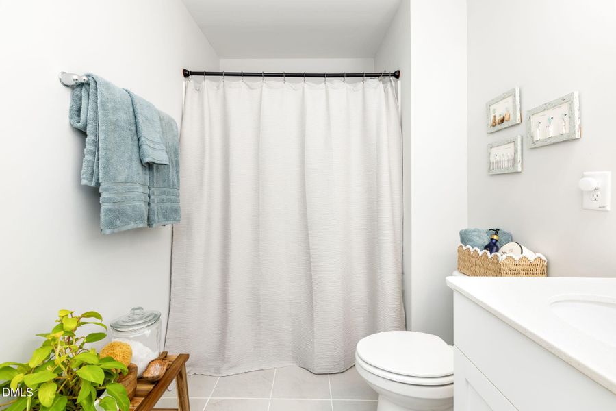 23-web-or-mls-544-Barrington-Row-23