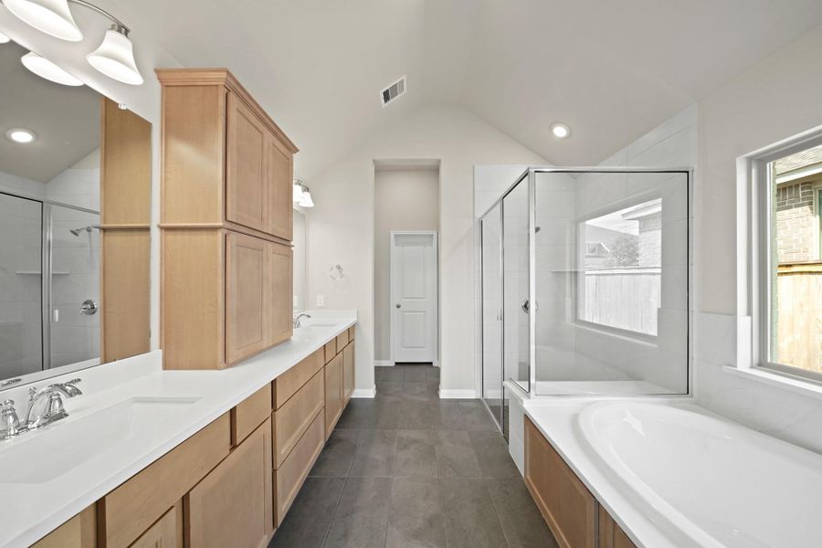 Furnished interior view inside a new home in Bridgeland 55', Cypress (Image 6). Furnished interior view inside a new home in Bridgeland 55', Cypress (Image 6).