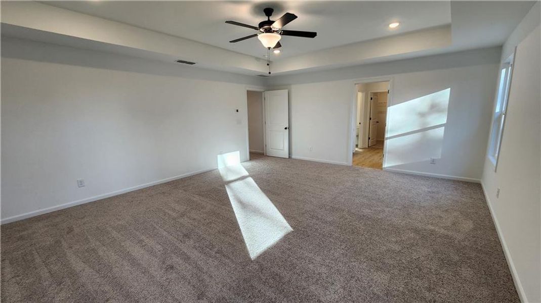 Spacious, unfurnished interior of a new home in The Estates at Casteel, Bethlehem (Image 16).