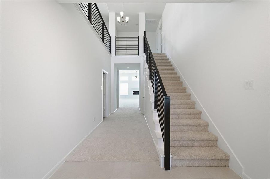 Spacious, unfurnished interior of a new home in Westridge, Princeton (Image 26).