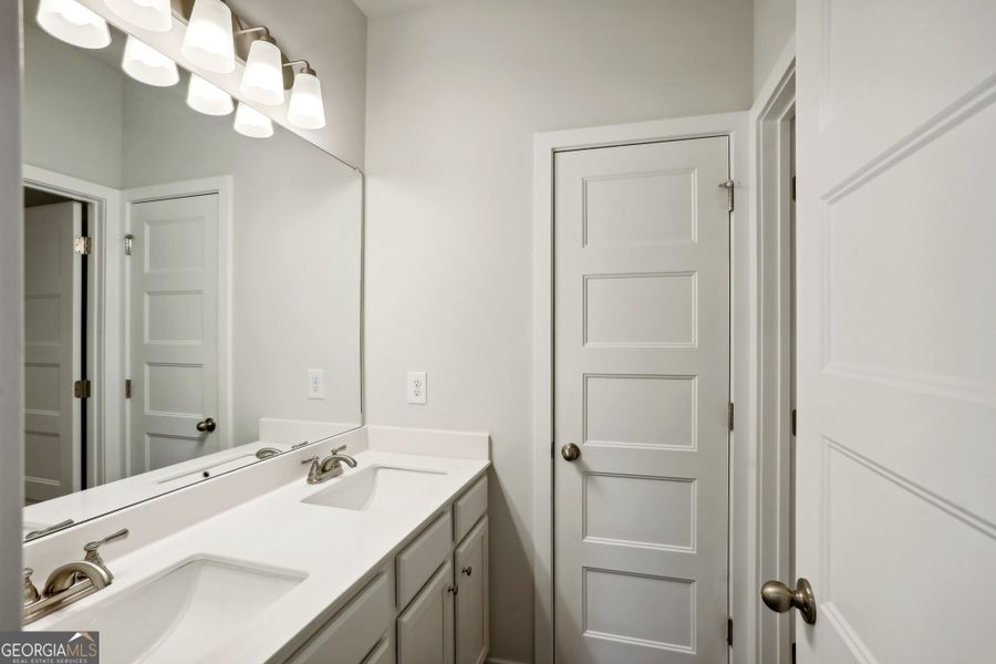 Furnished interior view inside a new home in Rosewood Lake Estates, Hoschton (Image 8).
