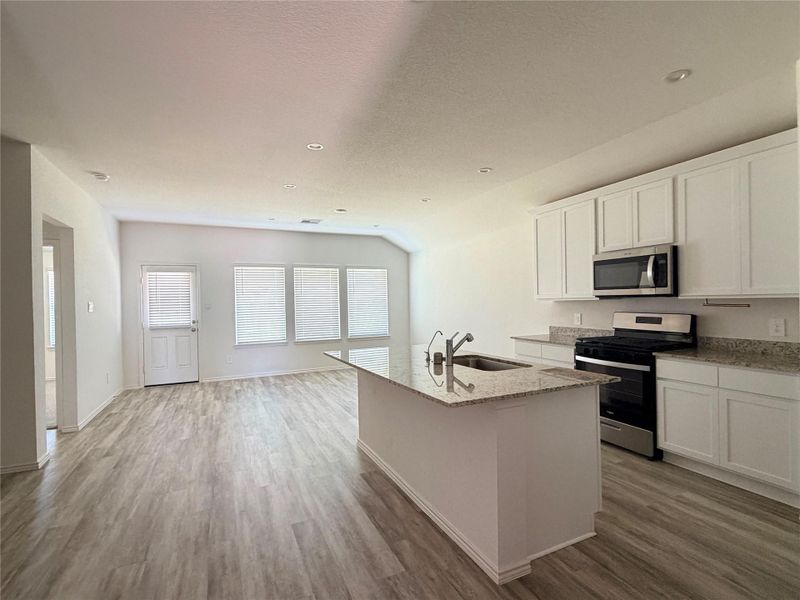 Furnished interior view inside a new home in Tamarron, Fulshear (Image 7).