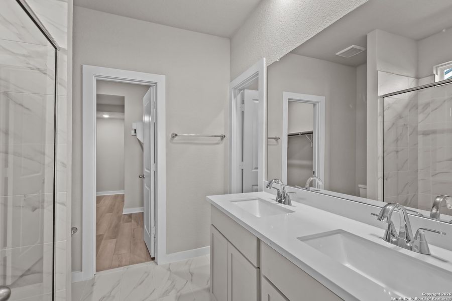 Furnished interior view inside a new home in Garden Grove, San Antonio (Image 11).