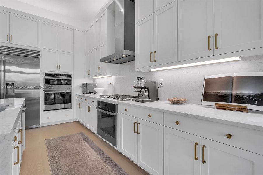 Furnished interior view inside a new home in , Boca Raton (Image 7). Furnished interior view inside a new home in , Boca Raton (Image 7).