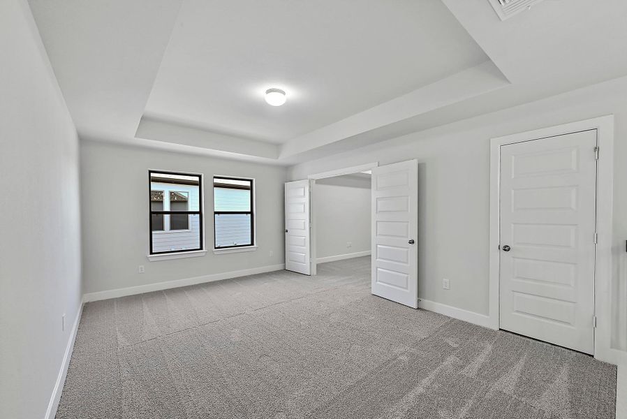 Spacious, unfurnished interior of a new home in Santa Rita Ranch - 60', Liberty Hill (Image 18).