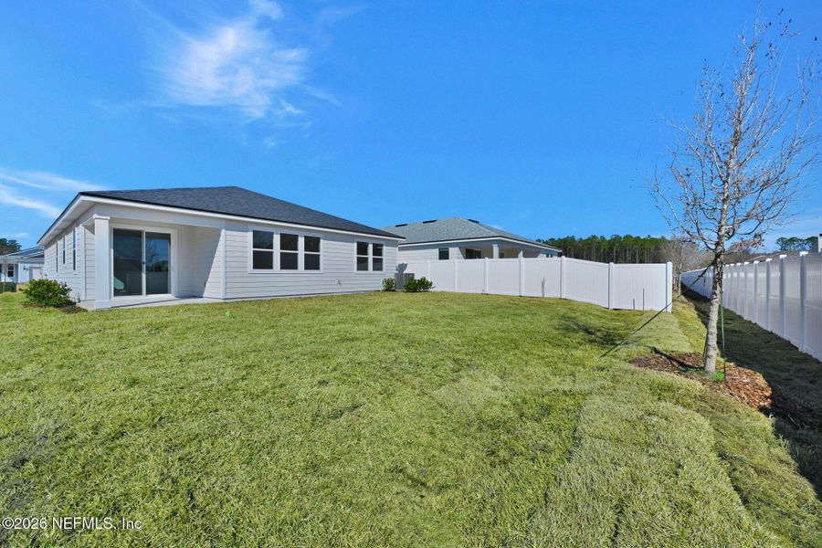 Exterior details and patio area of a home in Murray Farms, Middleburg (Image 3).
