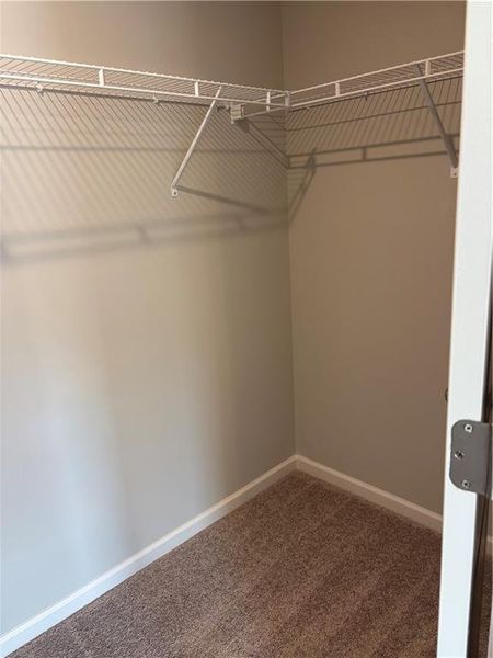 Spacious, unfurnished interior of a new home in , Oakwood (Image 27). Spacious, unfurnished interior of a new home in , Oakwood (Image 27).