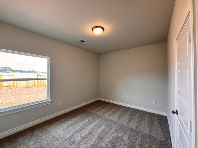 Spacious, unfurnished interior of a new home in Grand Oaks Reserve, Cleveland (Image 17). Spacious, unfurnished interior of a new home in Grand Oaks Reserve, Cleveland (Image 17).