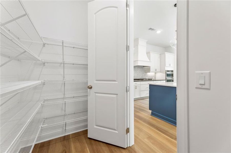 Spacious, unfurnished interior of a new home in Ashbury Commons, Powder Springs (Image 30). Spacious, unfurnished interior of a new home in Ashbury Commons, Powder Springs (Image 30).