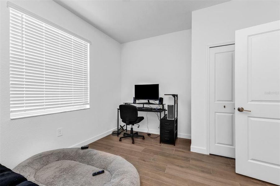 Furnished interior view inside a new home in , Englewood (Image 10).