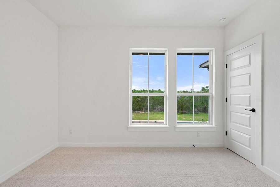 Spacious, unfurnished interior of a new home in Heritage, Dripping Springs (Image 29).