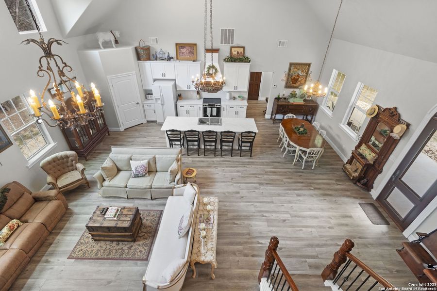 Furnished interior view inside a new home in , Bandera (Image 36).