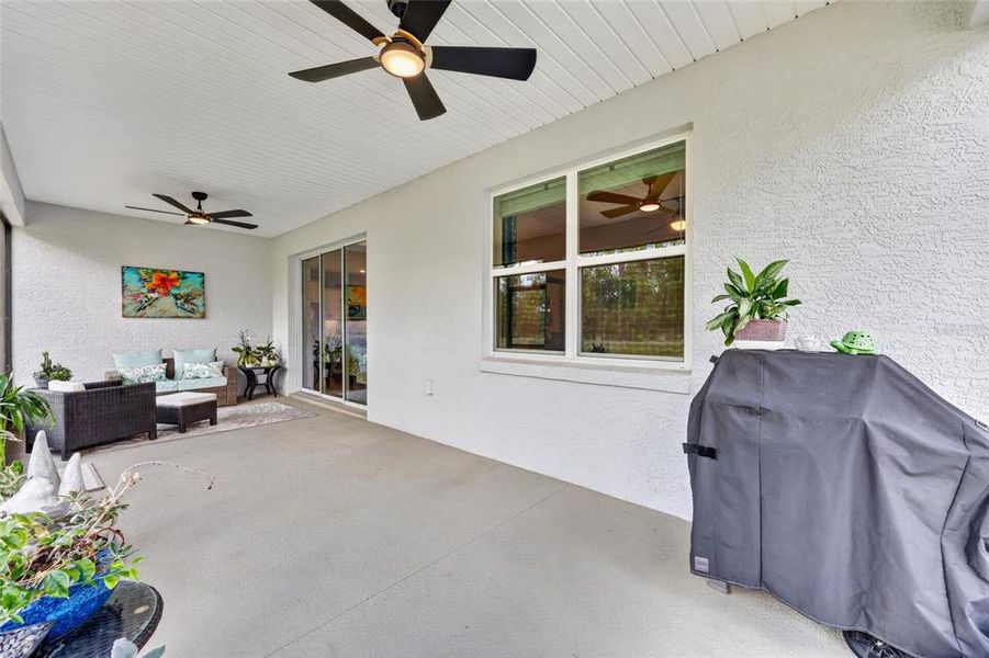Exterior details and patio area of a home in , Ocala (Image 30).