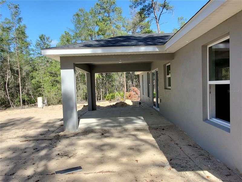 Exterior details and patio area of a home in , Ocala (Image 15).