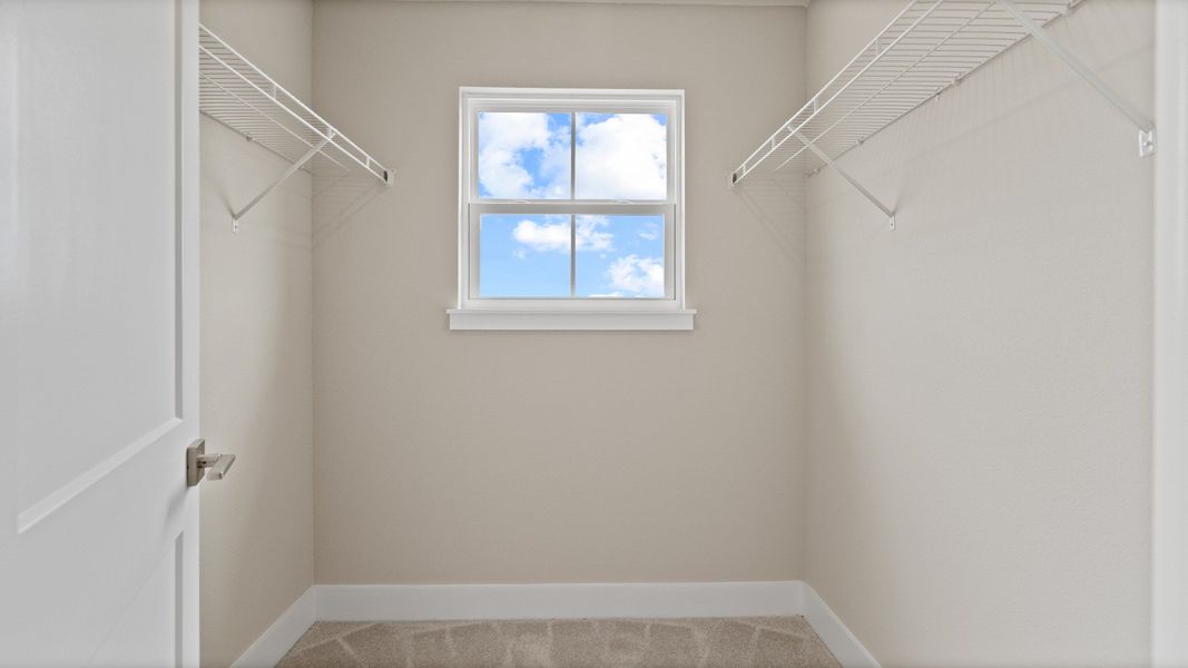 Representative furnished interior of a home built from the Sweetgum by DRB Homes in Trailside, Mount Dora (Image 72).