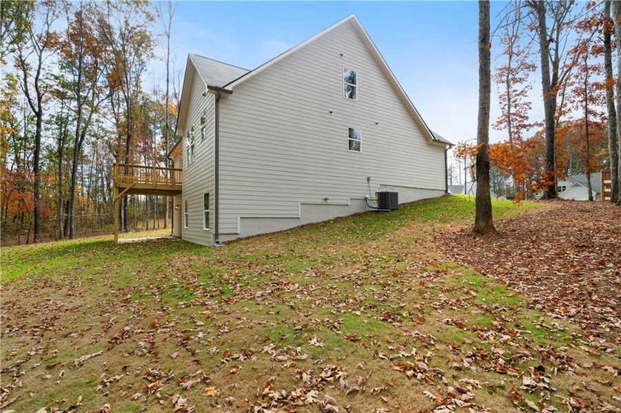 Exterior details and patio area of a home in , Dallas (Image 20).