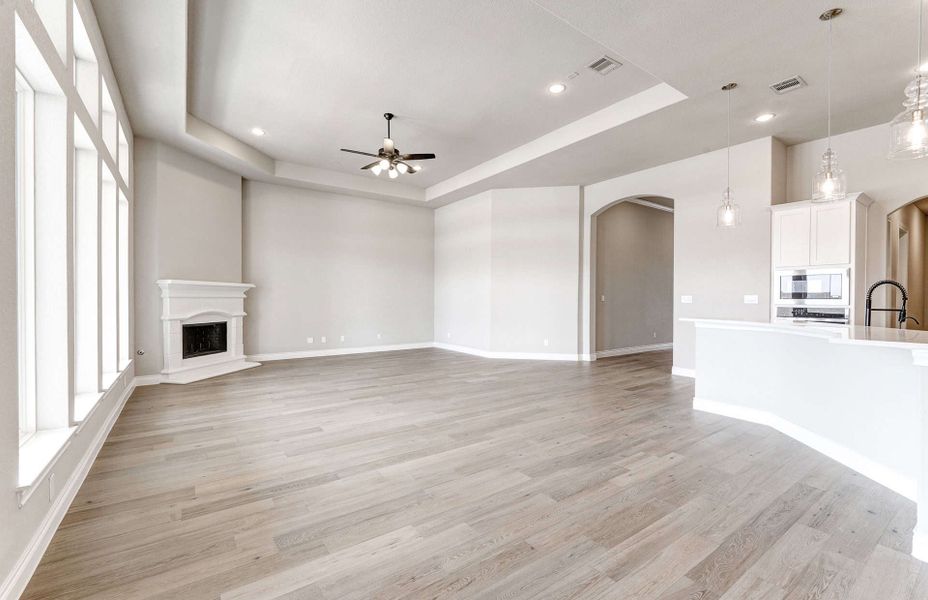 Representative unfurnished interior of a home built from the 2870 by Ravenna Homes in The Woodlands Hills 65′, Willis (Image 23). Representative unfurnished interior of a home built from the 2870 by Ravenna Homes in The Woodlands Hills 65′, Willis (Image 23).