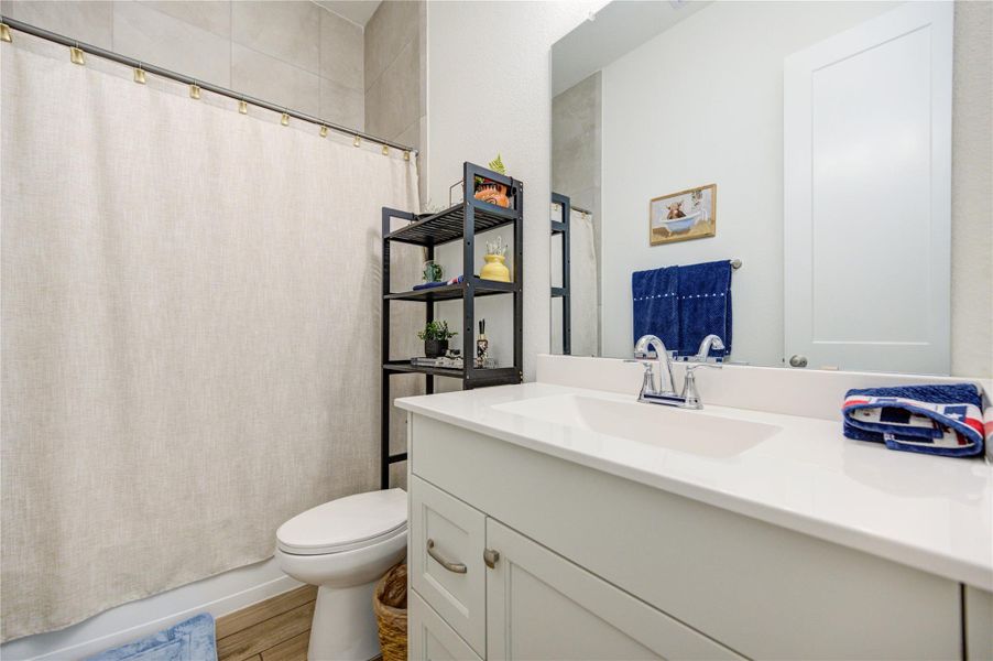 Secondary bath offering a bright and functional layout. Secondary bath offering a bright and functional layout.