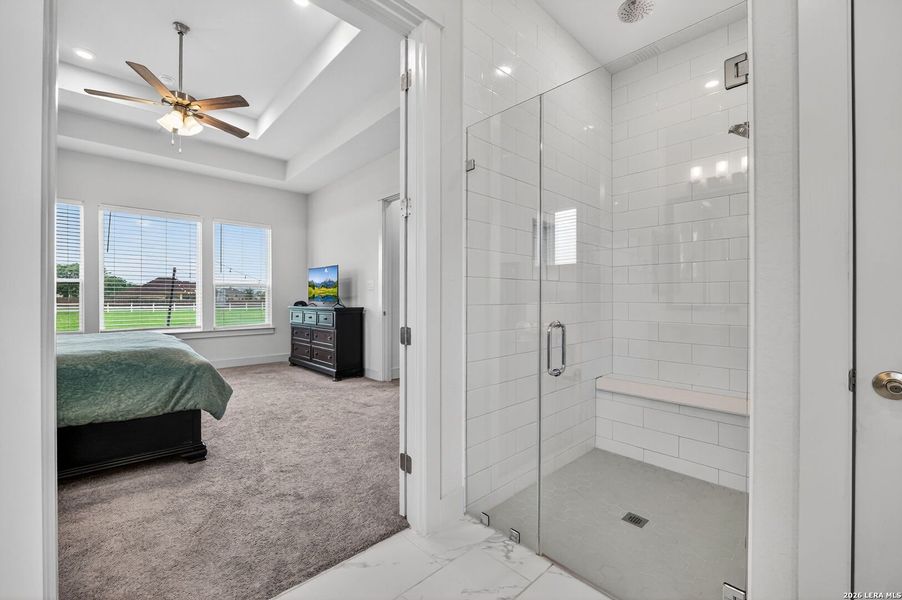 Furnished interior view inside a new home in Pradera Ridge, Floresville (Image 16).