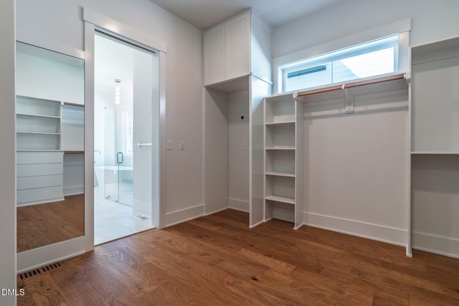 1529_SALEM CHURCH_INTERIOR_41