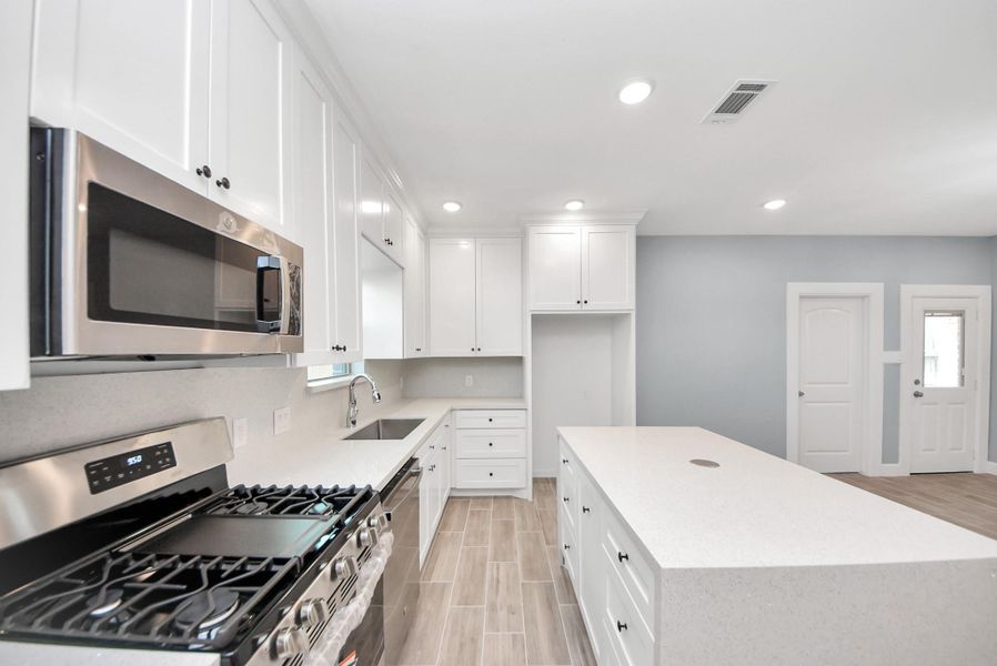 Furnished interior view inside a new home in , Houston (Image 9).