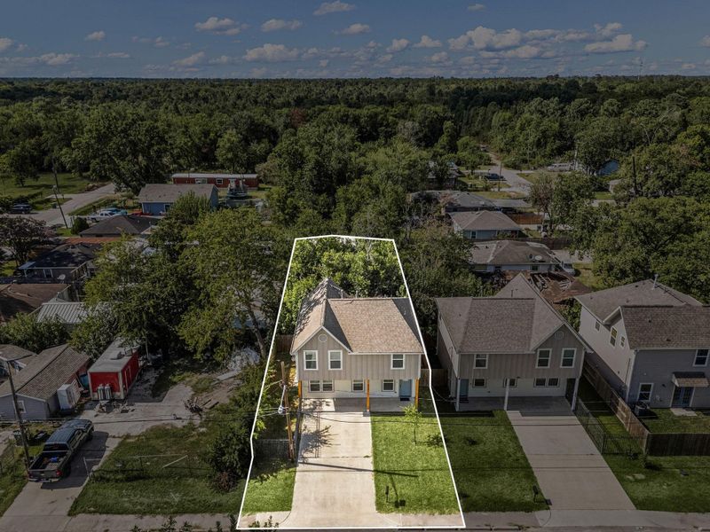 Image 14 of a home in . Image 14 of a home in .