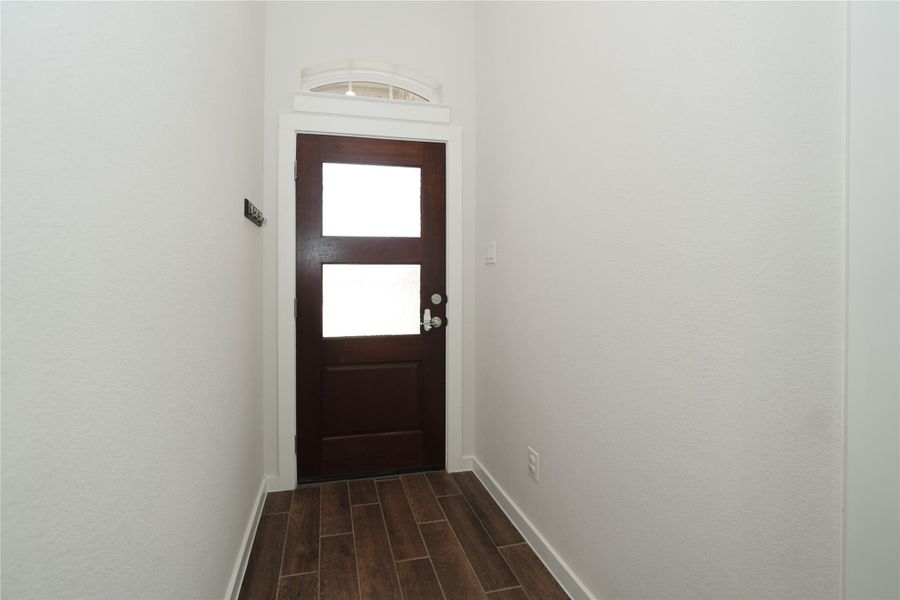 Spacious, unfurnished interior of a new home in , La Marque (Image 28). Spacious, unfurnished interior of a new home in , La Marque (Image 28).