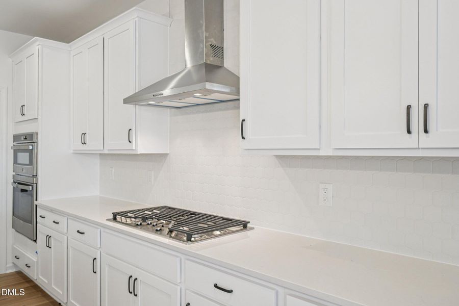 15-web-or-mls-Contempo Ct-S1102-015