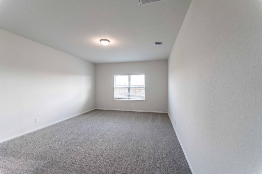Spacious, unfurnished interior of a new home in Cypress Green, Hockley (Image 36).