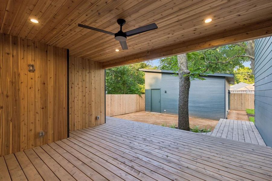 Exterior details and patio area of a home in , Dallas (Image 22).