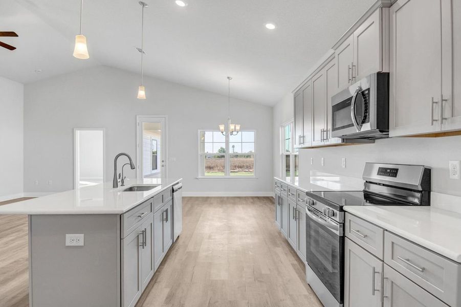 Representative furnished interior of a home built from the Plan 1901 by Adams Homes in Pine Top, Cantonment (Image 5).