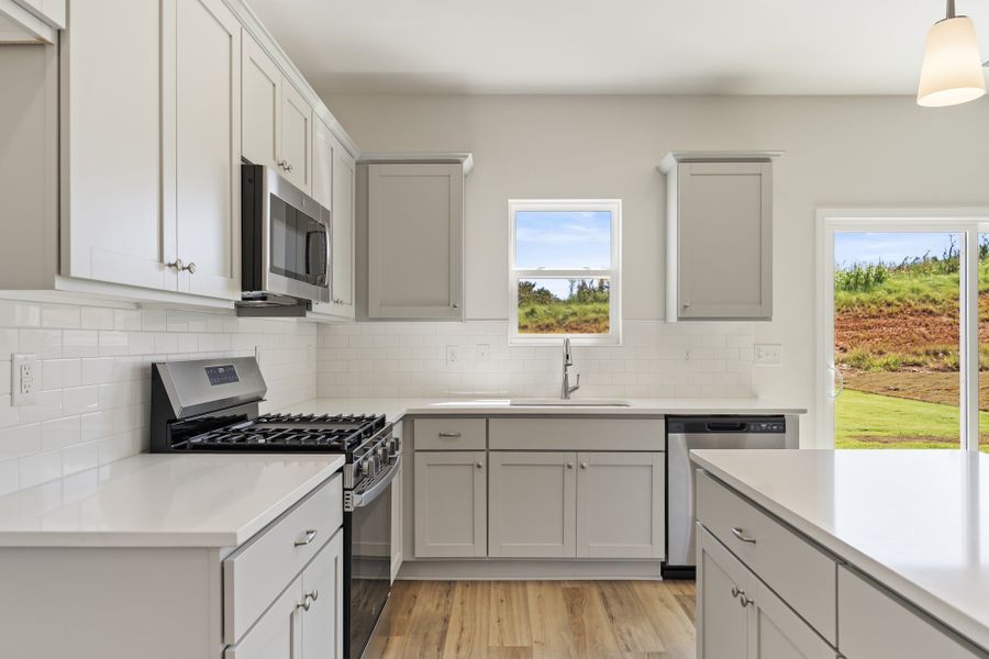 Furnished interior view inside a new home in Richmond Hill, Inman (Image 7). Furnished interior view inside a new home in Richmond Hill, Inman (Image 7).