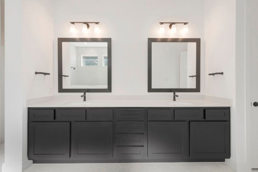Owner's Bath