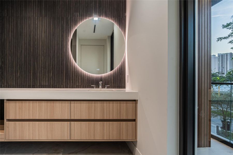 Close-up of interior finishes inside a home in , Fort Lauderdale (Image 17). Close-up of interior finishes inside a home in , Fort Lauderdale (Image 17).