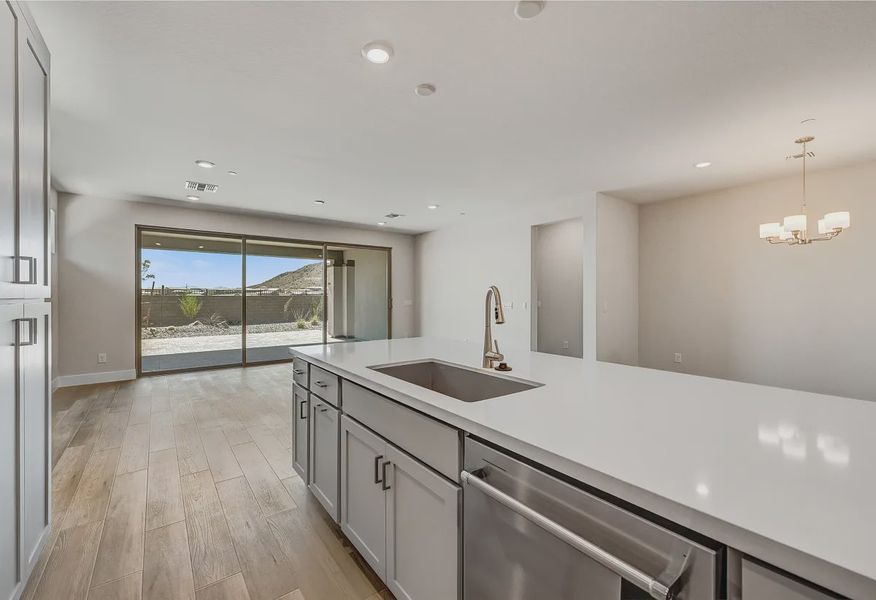 Ridgecrest Flourish HS 91 Kitchen - 11 of 19