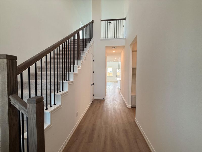 Spacious, unfurnished interior of a new home in Wildrye, Waller (Image 8).