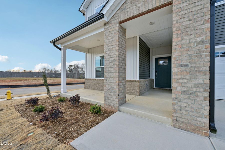 5-web-or-mls-Raleigh - Oak Manor - 548 B