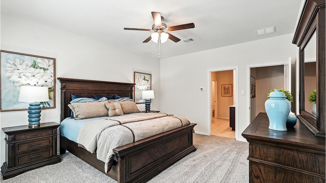 Representative furnished interior of a home built from the Naples by D.R. Horton in The Reserve at Timber Creek, Lindale (Image 23).