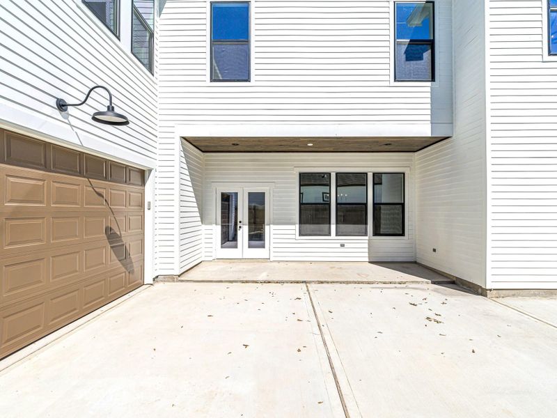 Exterior details and patio area of a home in , Houston (Image 29). Exterior details and patio area of a home in , Houston (Image 29).