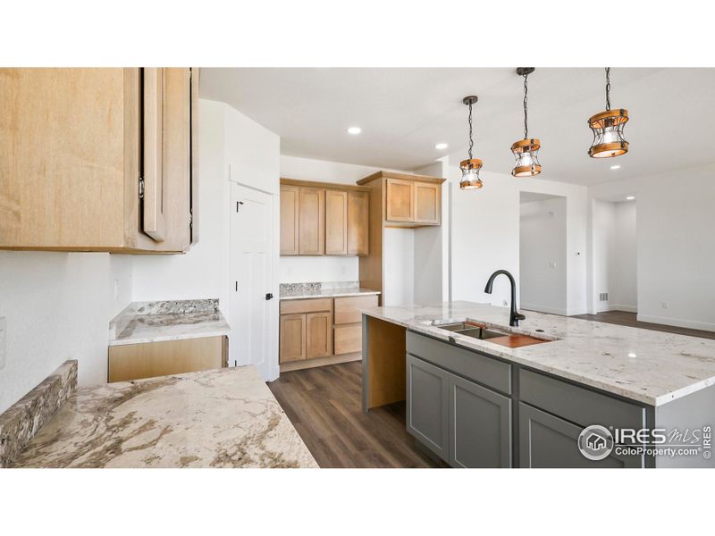 Gourmet kitchen with quartz countertops Gourmet kitchen with quartz countertops