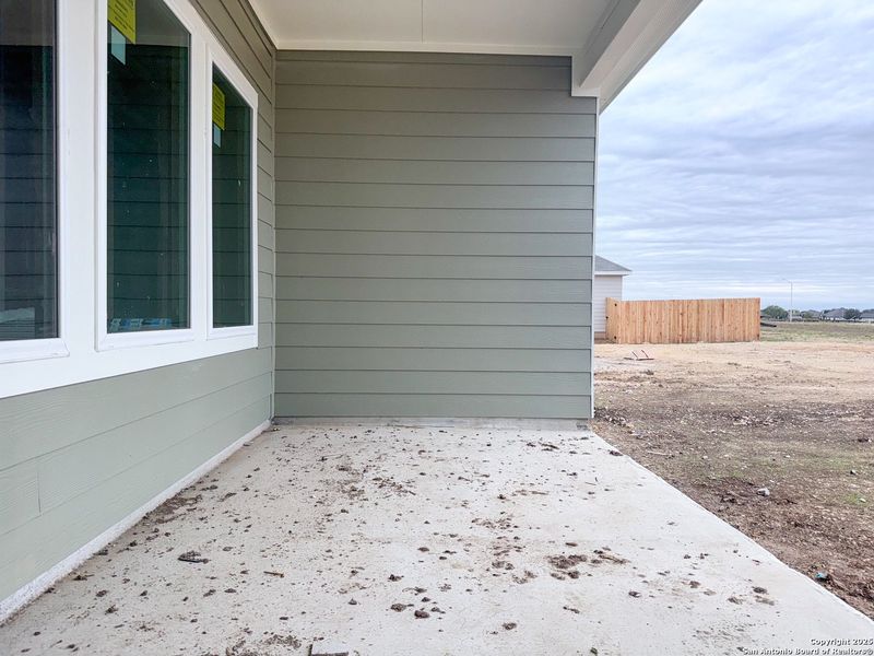 Exterior details and patio area of a home in Cordova Trails, Seguin (Image 2).