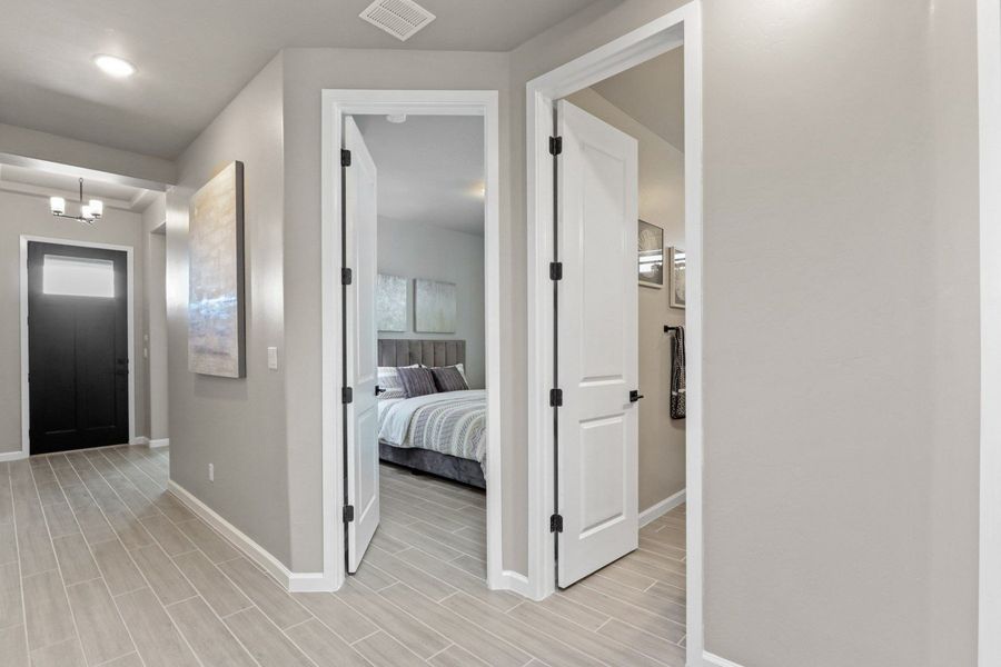 Representative furnished interior of a home built from the Pershing by Hakes Brothers in Paseo Del Este, El Paso (Image 32).
