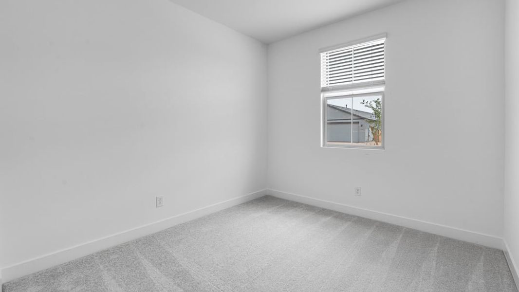 Spacious, unfurnished interior of a new home in Combs Ranch, San Tan Valley (Image 23).