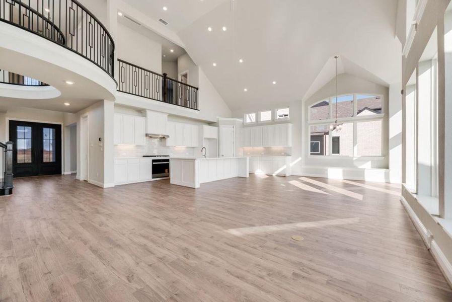 Spacious, unfurnished interior of a new home in Park Trails, Forney (Image 20). Spacious, unfurnished interior of a new home in Park Trails, Forney (Image 20).
