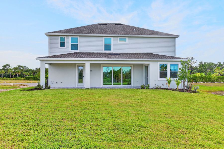 Representative exterior details of a home built from the Jupiter by William Ryan Homes in Tamarack at Two Rivers, Zephyrhills (Image 3).