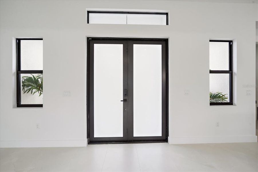 Spacious, unfurnished interior of a new home in , Port Charlotte (Image 21).