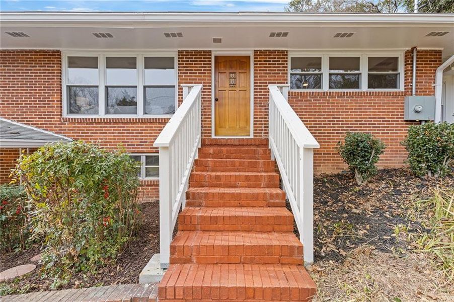 Exterior details and patio area of a home in , Marietta (Image 28).
