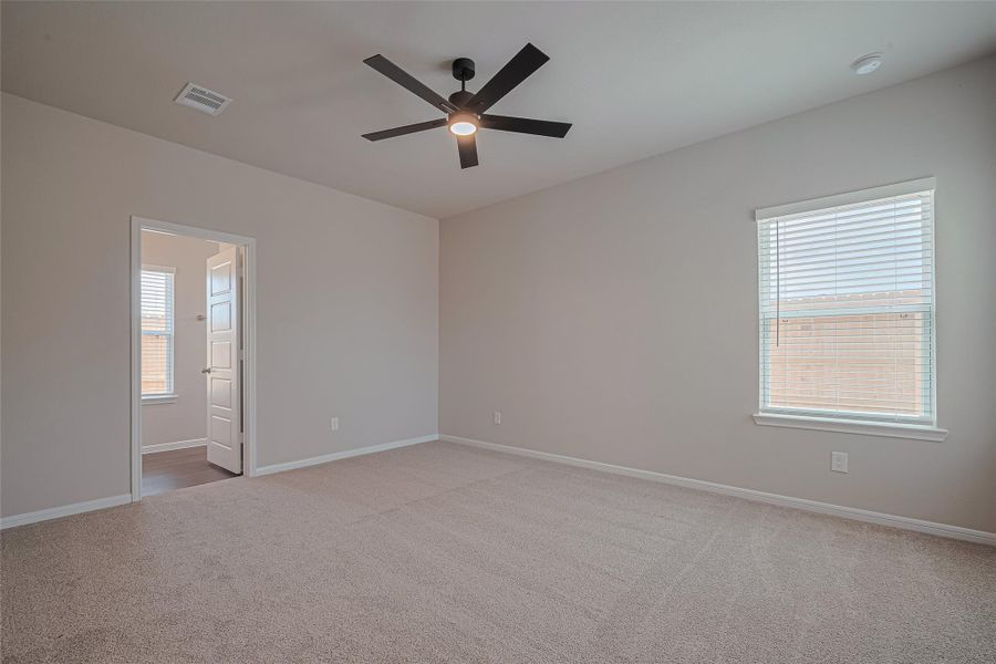 Spacious, unfurnished interior of a new home in La Segarra, Brookshire (Image 40). Spacious, unfurnished interior of a new home in La Segarra, Brookshire (Image 40).